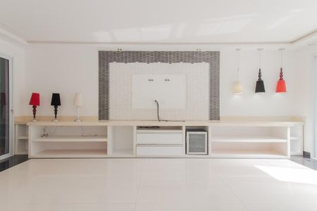 Casa de Condomínio para alugar com 4 quartos, 1000m² em Vila Emilio, Mauá