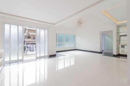 Casa de Condomínio para alugar com 4 quartos, 1000m² em Vila Emilio, Mauá