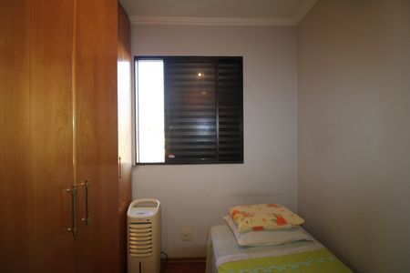 Apartamento à venda com 74m², 3 quartos e 3 vagasQuarto 2