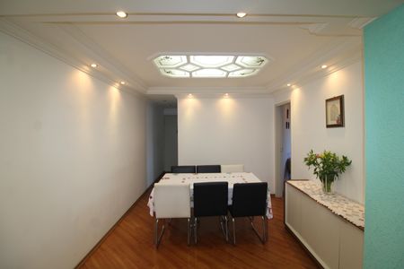 Apartamento à venda com 74m², 3 quartos e 3 vagasSala