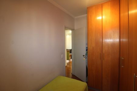 Apartamento à venda com 74m², 3 quartos e 3 vagasQuarto 2