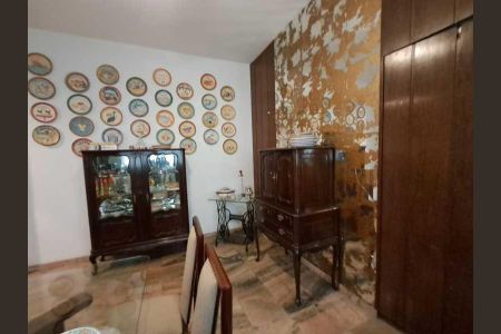 Apartamento à venda com 206m², 4 quartos e 1 vaga