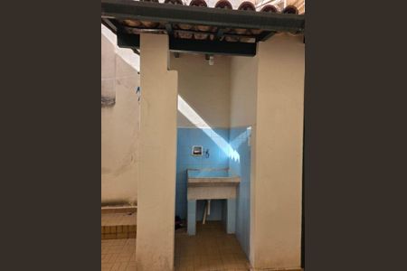 Casa à venda com 4 quartos, 130m² em Mirandópolis, São Paulo