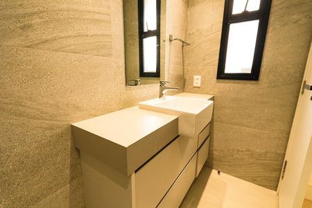 Apartamento à venda com 182m², 4 quartos e 4 vagasBanheiro da Suíte 3