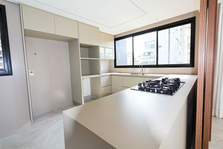 Apartamento à venda com 182m², 4 quartos e 4 vagasCozinha
