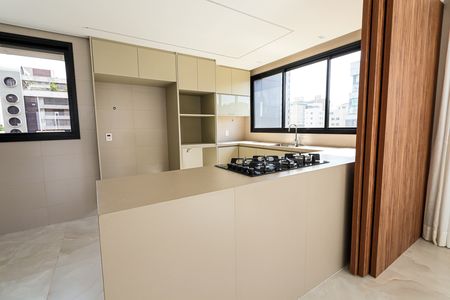 Apartamento à venda com 182m², 4 quartos e 4 vagasCozinha
