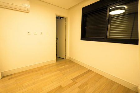 Apartamento à venda com 182m², 4 quartos e 4 vagasSuíte 3