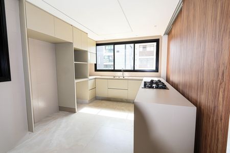 Apartamento à venda com 182m², 4 quartos e 4 vagasCozinha