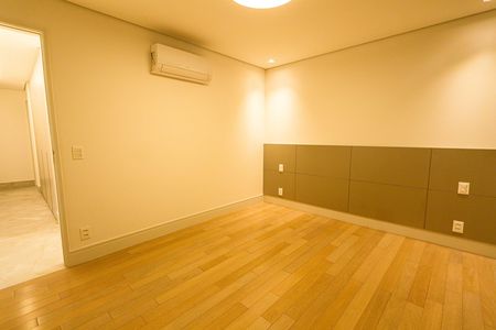 Apartamento à venda com 182m², 4 quartos e 4 vagasSuíte master