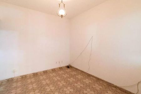 Casa à venda com 125m², 2 quartos e 2 vagas