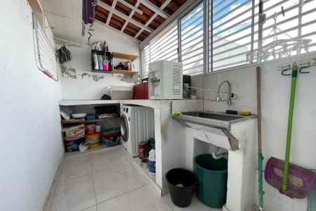 Casa à venda com 93m², 3 quartos e 1 vaga