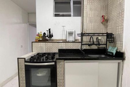 Casa à venda com 93m², 3 quartos e 1 vaga
