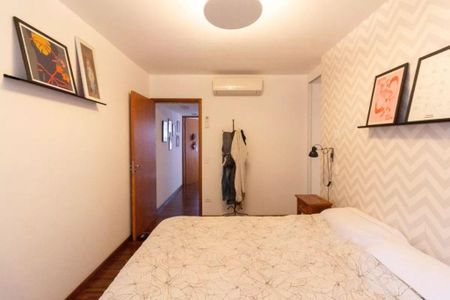 Casa à venda com 3 quartos, 250m² em Jardim Bonfiglioli, São Paulo