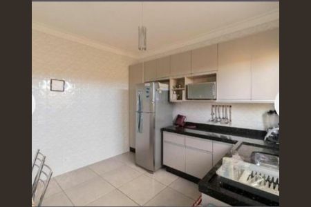 Casa à venda com 2 quartos, 100m² em Vila Ré, São Paulo