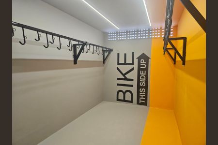 Studio à venda com 28m², 1 quarto e sem vaga Studio à venda com 28m², 1 quarto e sem vagaBicicletário