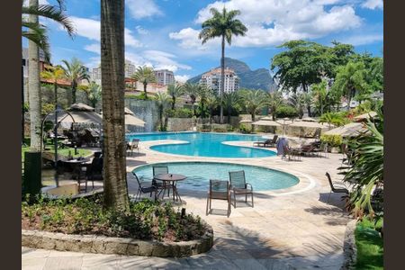 Apartamento à venda com 52m², 1 quarto e 1 vaga