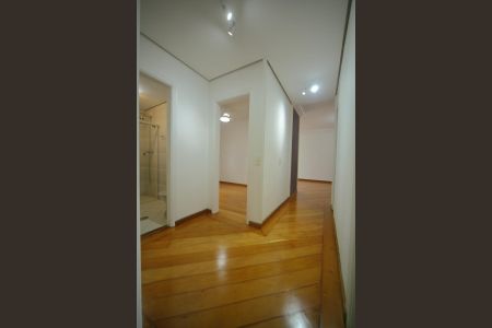 Apartamento à venda com 105m², 3 quartos e 2 vagasHall dos quartos 