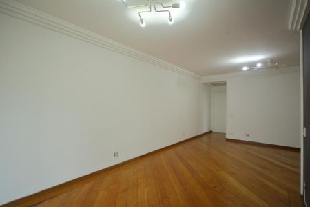Apartamento à venda com 105m², 3 quartos e 2 vagasSala
