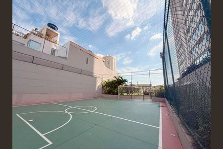 Apartamento à venda com 98m², 2 quartos e 3 vagas