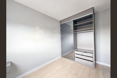 Apartamento à venda com 98m², 2 quartos e 3 vagas