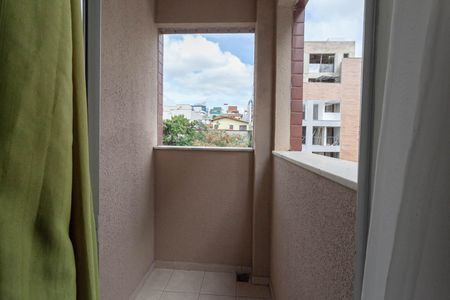 Apartamento para alugar com 100m², 3 quartos e 2 vagas Apartamento para alugar com 100m², 3 quartos e 2 vagasVaranda da suíte
