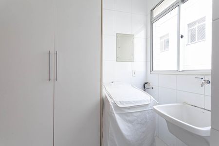 Apartamento para alugar com 100m², 3 quartos e 2 vagas Apartamento para alugar com 100m², 3 quartos e 2 vagasÁrea de serviço