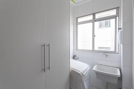 Apartamento para alugar com 100m², 3 quartos e 2 vagas Apartamento para alugar com 100m², 3 quartos e 2 vagasÁrea de serviço
