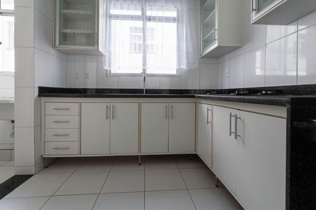 Apartamento para alugar com 100m², 3 quartos e 2 vagas Apartamento para alugar com 100m², 3 quartos e 2 vagasCozinha
