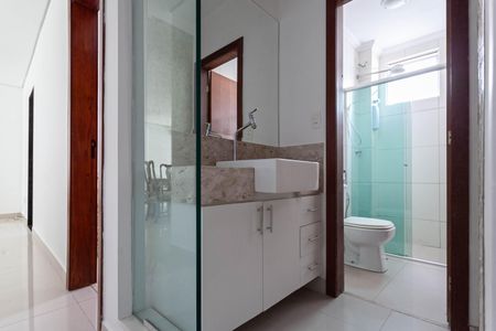 Apartamento para alugar com 100m², 3 quartos e 2 vagas Apartamento para alugar com 100m², 3 quartos e 2 vagasBanheiro social