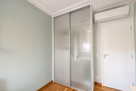 Apartamento à venda com 139m², 3 quartos e 3 vagas Apartamento à venda com 139m², 3 quartos e 3 vagasDormitório 3