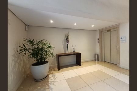 Apartamento à venda com 139m², 3 quartos e 3 vagas Apartamento à venda com 139m², 3 quartos e 3 vagasÁrea Comum