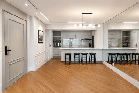 Apartamento à venda com 139m², 3 quartos e 3 vagas Apartamento à venda com 139m², 3 quartos e 3 vagasCozinha
