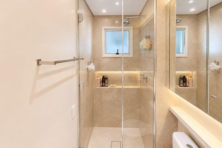 Apartamento à venda com 139m², 3 quartos e 3 vagas Apartamento à venda com 139m², 3 quartos e 3 vagasBanheiro Social