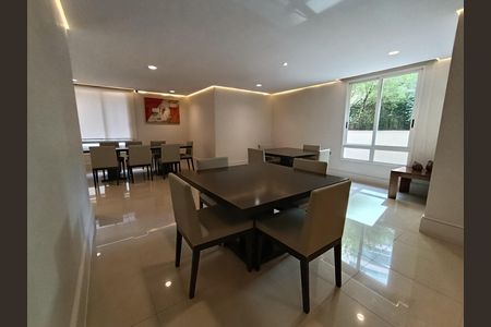 Apartamento à venda com 139m², 3 quartos e 3 vagas Apartamento à venda com 139m², 3 quartos e 3 vagasSalão de Festas