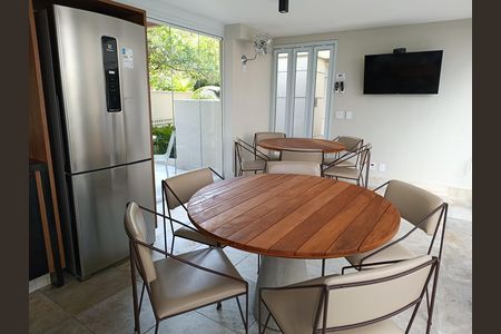Apartamento à venda com 139m², 3 quartos e 3 vagas Apartamento à venda com 139m², 3 quartos e 3 vagasChurrasqueira
