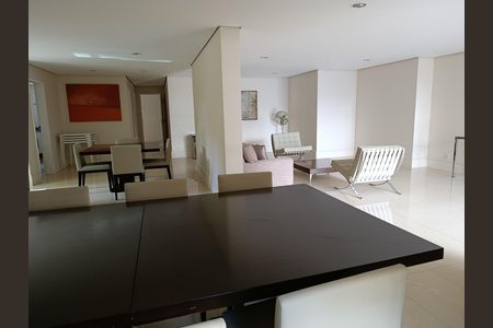 Apartamento à venda com 139m², 3 quartos e 3 vagas Apartamento à venda com 139m², 3 quartos e 3 vagasSalão de Festas