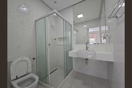 Apartamento para alugar com 136m², 3 quartos e sem vaga