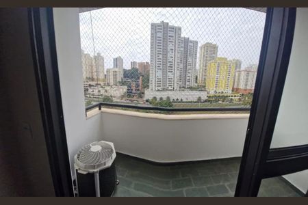 Apartamento para alugar com 69m², 2 quartos e 2 vagas Apartamento para alugar com 69m², 2 quartos e 2 vagasVaranda