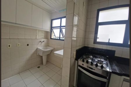 Apartamento para alugar com 69m², 2 quartos e 2 vagas Apartamento para alugar com 69m², 2 quartos e 2 vagasCozinha
