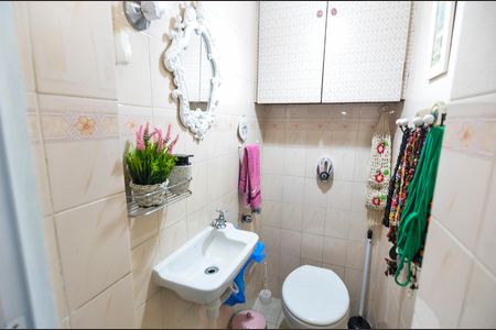 Lavabo de apartamento à venda com 2 quartos, 52m² em Grajaú, Rio de Janeiro