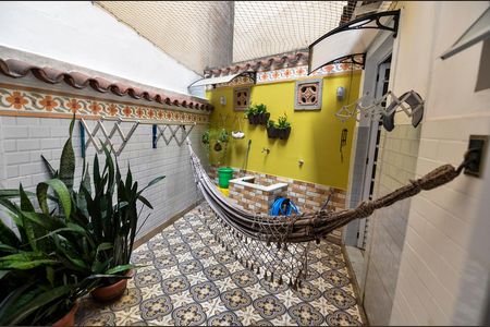 Apartamento à venda com 52m², 2 quartos e sem vaga Apartamento à venda com 52m², 2 quartos e sem vagaÁrea de Serviço