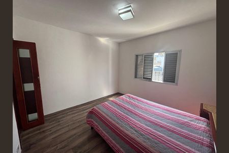Casa para alugar com 60m², 2 quartos e 2 vagas Casa para alugar com 60m², 2 quartos e 2 vagasQuarto 1