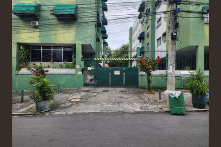 Apartamento para alugar com 46m², 2 quartos e 1 vaga Apartamento para alugar com 46m², 2 quartos e 1 vagaFachada