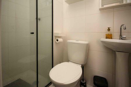 Apartamento para alugar com 35m², 2 quartos e sem vaga Apartamento para alugar com 35m², 2 quartos e sem vagaBanheiro