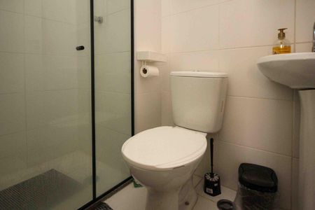 Apartamento para alugar com 35m², 2 quartos e sem vaga Apartamento para alugar com 35m², 2 quartos e sem vagaBanheiro