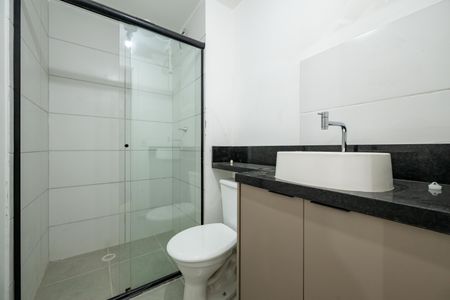 Studio para alugar com 36m², 2 quartos e sem vaga Studio para alugar com 36m², 2 quartos e sem vagaBanheiro
