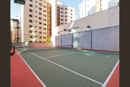 Apartamento à venda com 216m², 4 quartos e 4 vagasÁrea comum