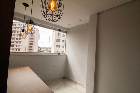 Apartamento para alugar com 39m², 1 quarto e 1 vaga Apartamento para alugar com 39m², 1 quarto e 1 vagaSala 02