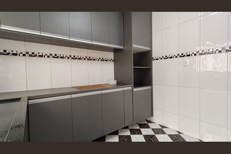 Casa para alugar com 160m², 2 quartos e 1 vaga