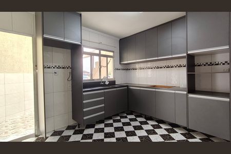 Casa para alugar com 160m², 2 quartos e 1 vaga